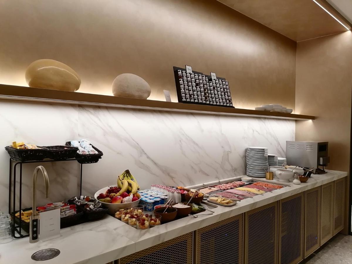 Hotel Messeyne Кортрейк Екстериор снимка